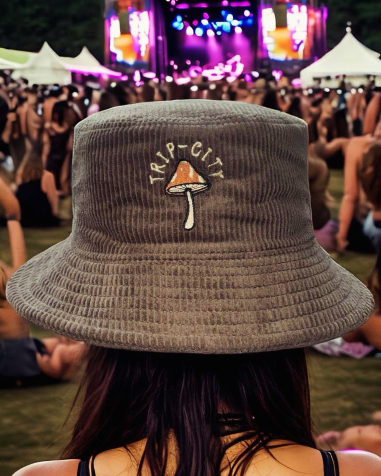 BROWN BUCKET CORDUROY HAT